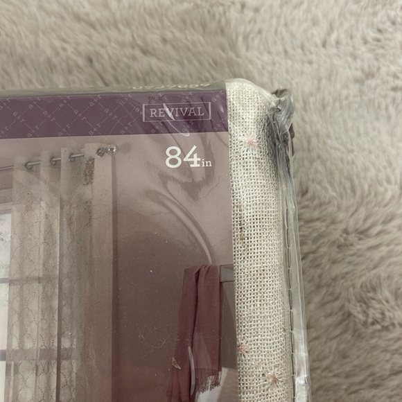 NWT Allen Roth Curtain - Picture 2 of 8